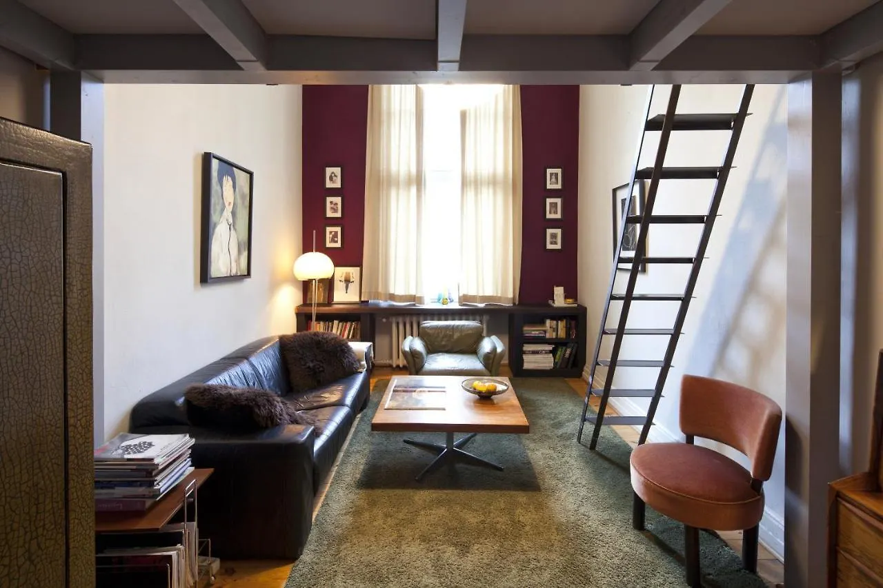 Hadley'S Bed And Breakfast 함브루크 0*,  독일